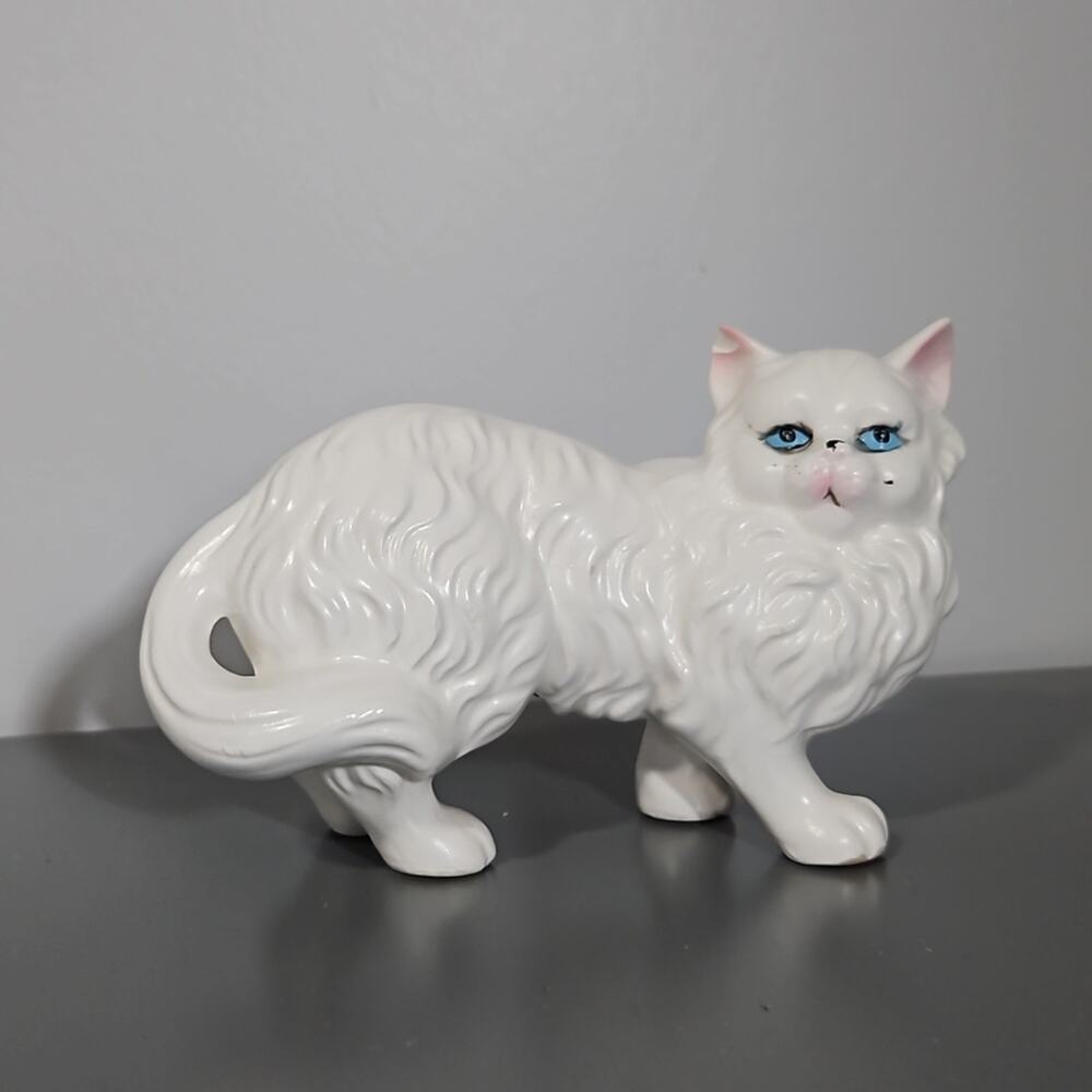 Vintage Betson's Hand Painted White Cat Figurine Made in Japan